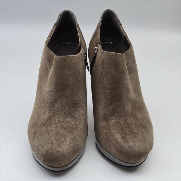 Bandolino Cardinal 11M "Gray" Suede Zippered Ankle Bootie Boots Shoes 3.5" heel - Picture 11 of 16